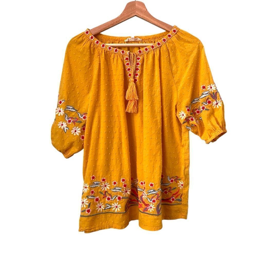 Solitaire Embroidered Mustard Yellow Women's Topβin Size Medium